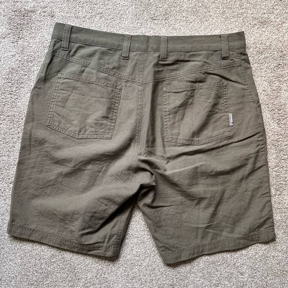 Mens Icebreaker 8” City Label Lightweight Merino Wool Shorts Size 32 - Picture 4 of 7